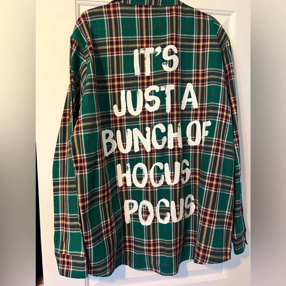 Cakeworthy Hocus Pocus Flannel 3XL
